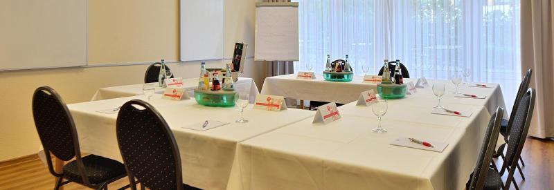 Michel Hotel Frankfurt Airport Rüsselsheim Eksteriør billede